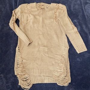 Main Strip women’s frayed sweater dress